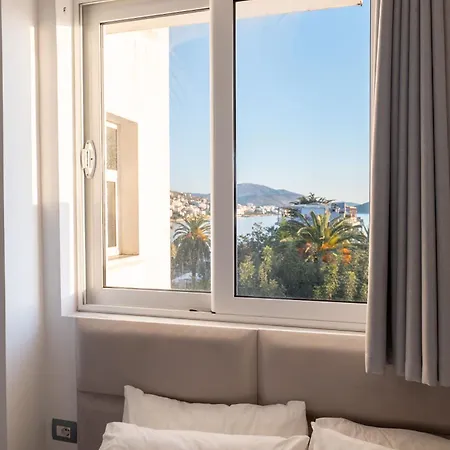 Myrtai - Center Sarandë