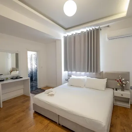 Myrtai - Center Hotel Sarandë