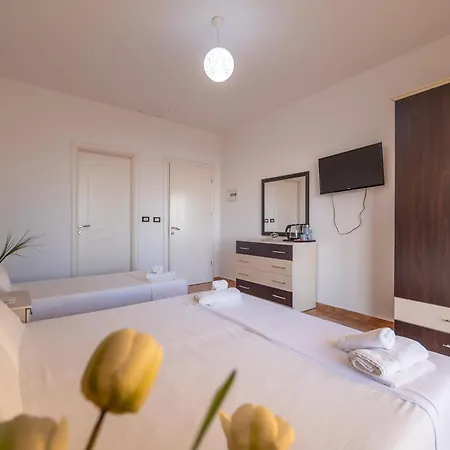 Myrtai - Center Hotel 3*