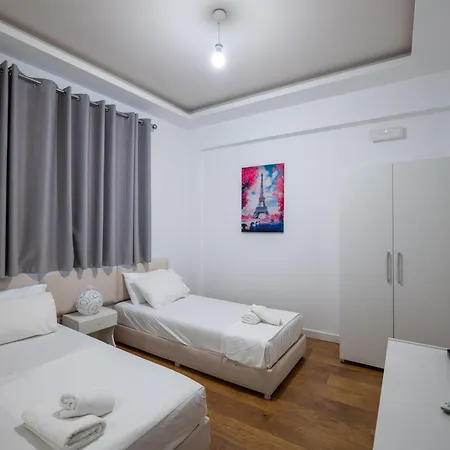 Myrtai - Center Hotel Sarandë