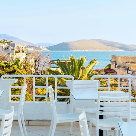 Hotel Myrtai - Center