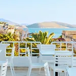 Hotel Myrtai - Center