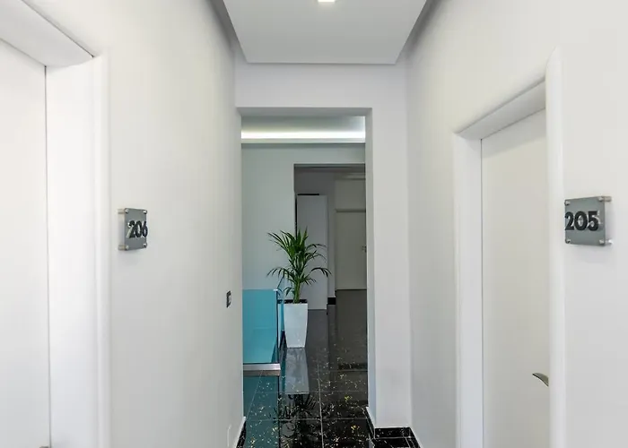 فندق Myrtai - Center ساراندا