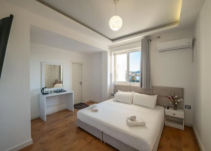 فندق Myrtai - Center ساراندا