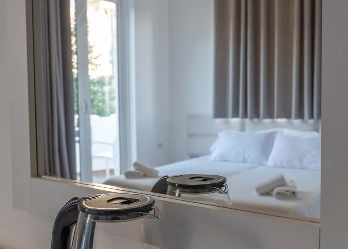 Hotel Myrtai - Center